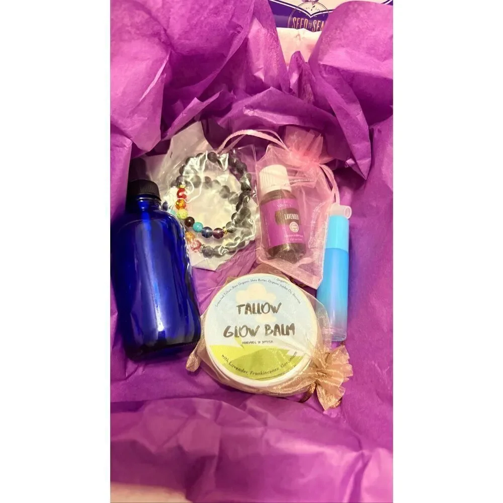 Young Living Essential Oil Gift Basket – Lavender + Dewdrop Diffuser Tallow Balm